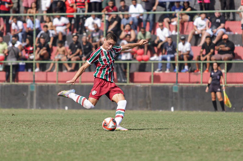 Seleção Sub-15 convoca dupla do Fluminense para 2026 - Imagem do artigo original