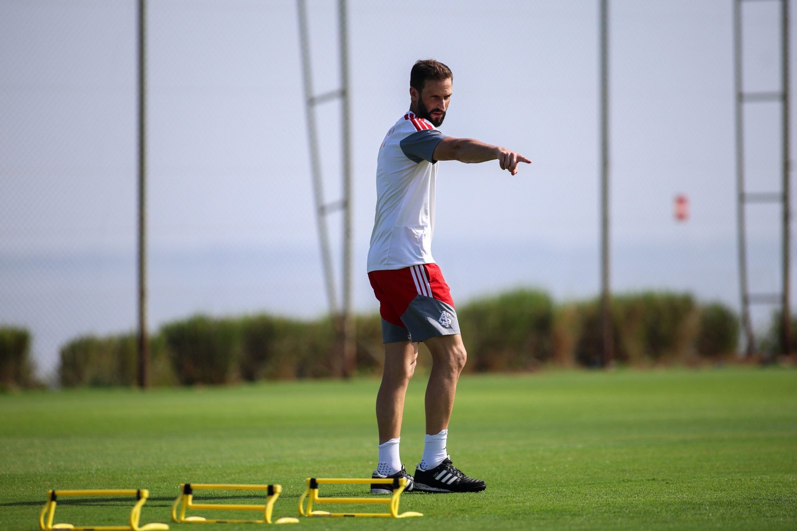 Internacional treina na Data FIFA para duelo com São Paulo - Imagem do artigo original