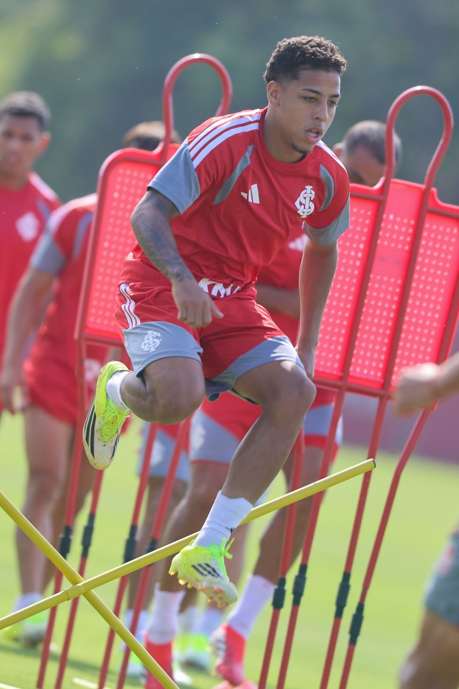 Internacional x Corinthians: último treino antes do duelo - Imagem do artigo original