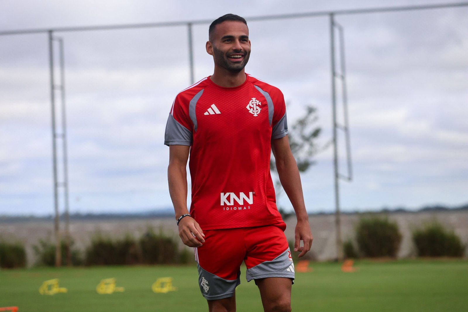 Gre-Nal 452: Internacional supera ventania e foca clássico - Imagem do artigo original