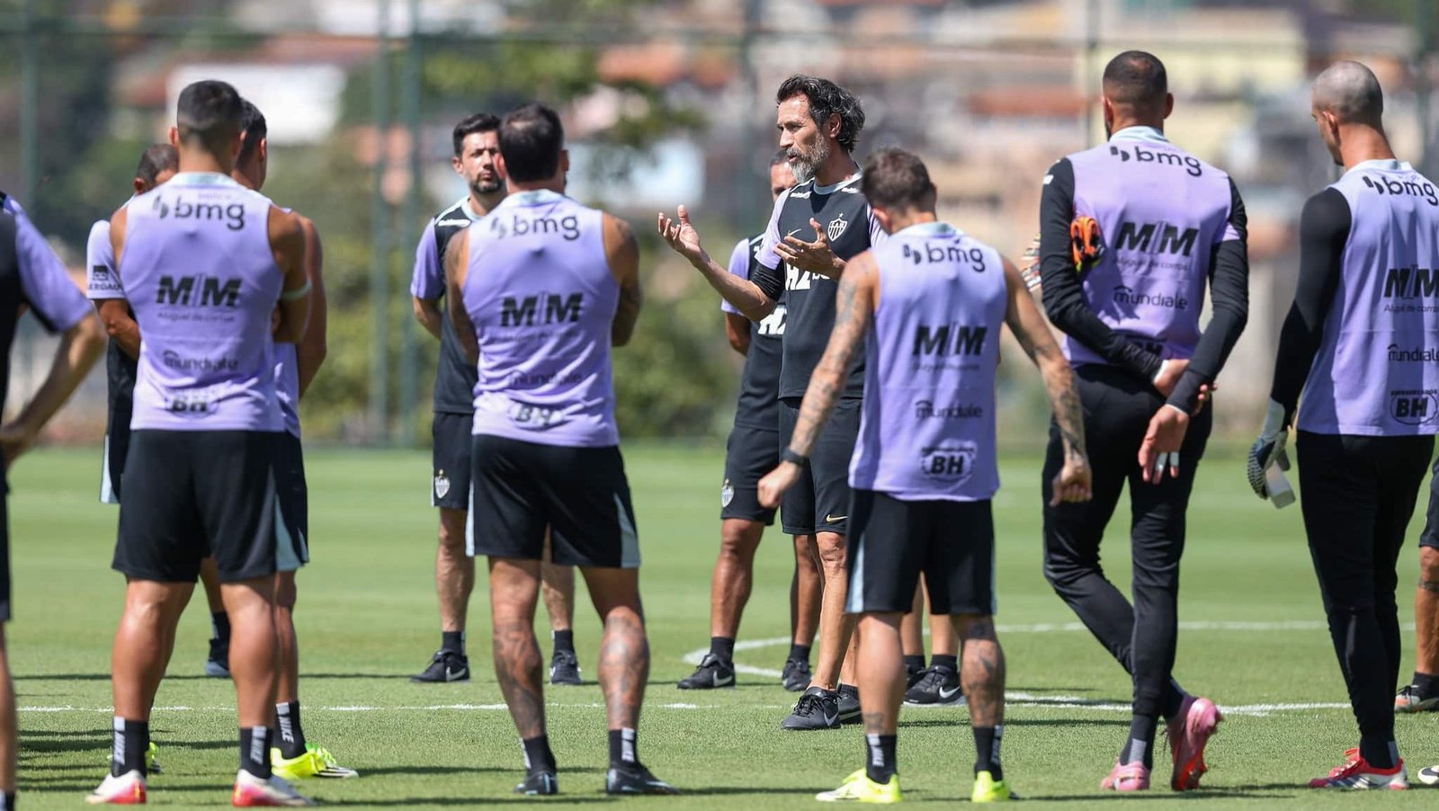 Bahia x Santos: onde assistir e escalações ao vivo hoje - Imagem do artigo original