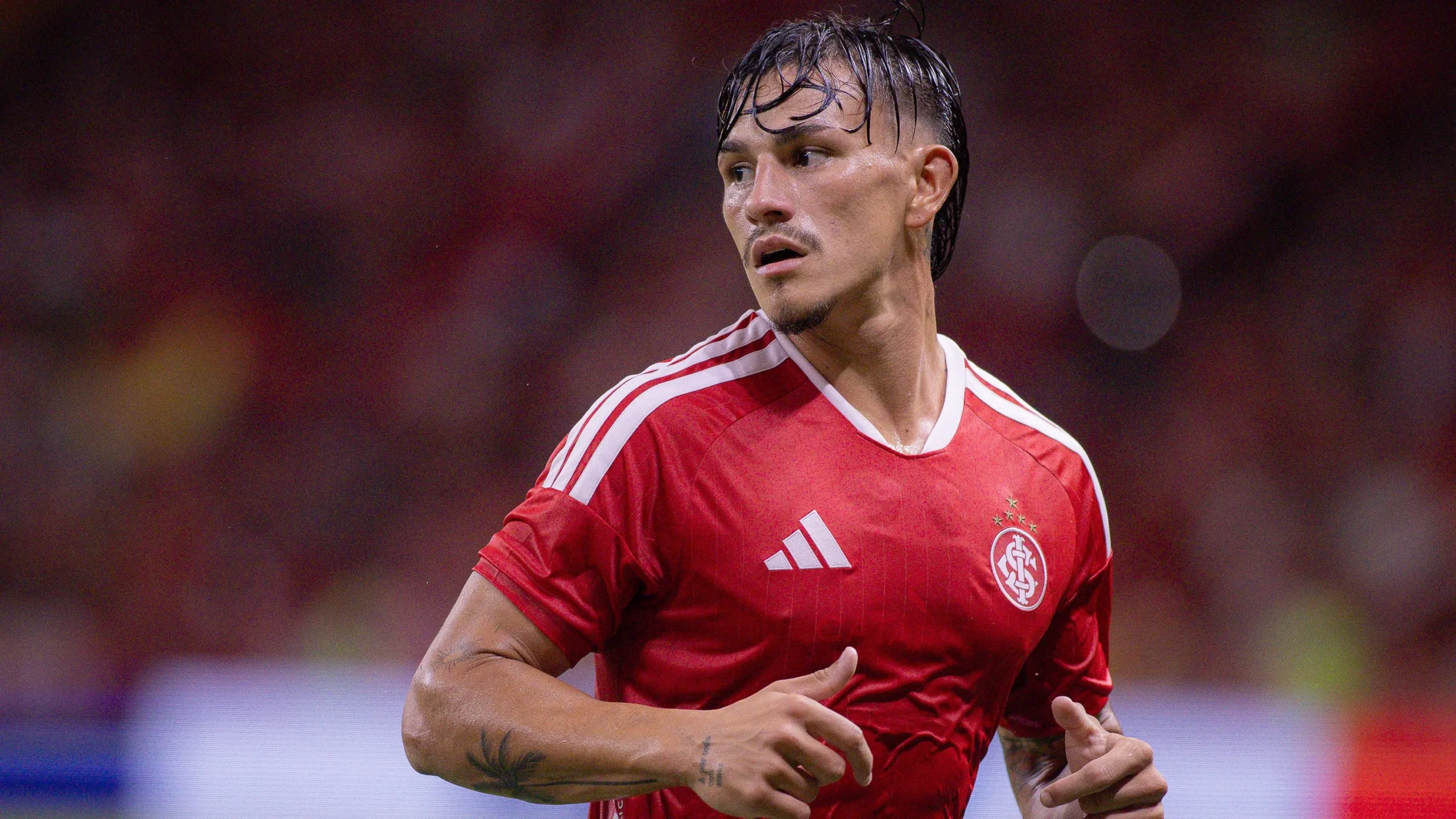 Internacional empata com Botafogo: reação colorada no Mané Garrincha - Imagem do artigo original