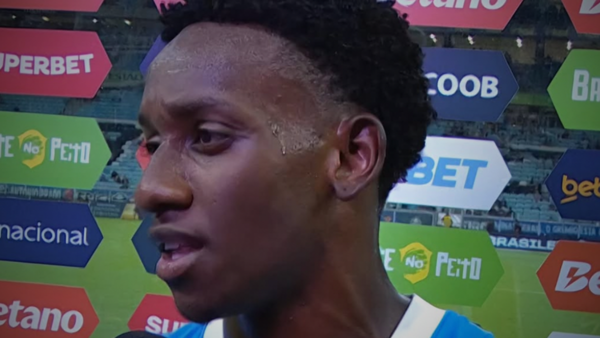 Gol de Gabriel Mec garante vantagem do Grêmio contra o Coxa - Imagem do artigo original