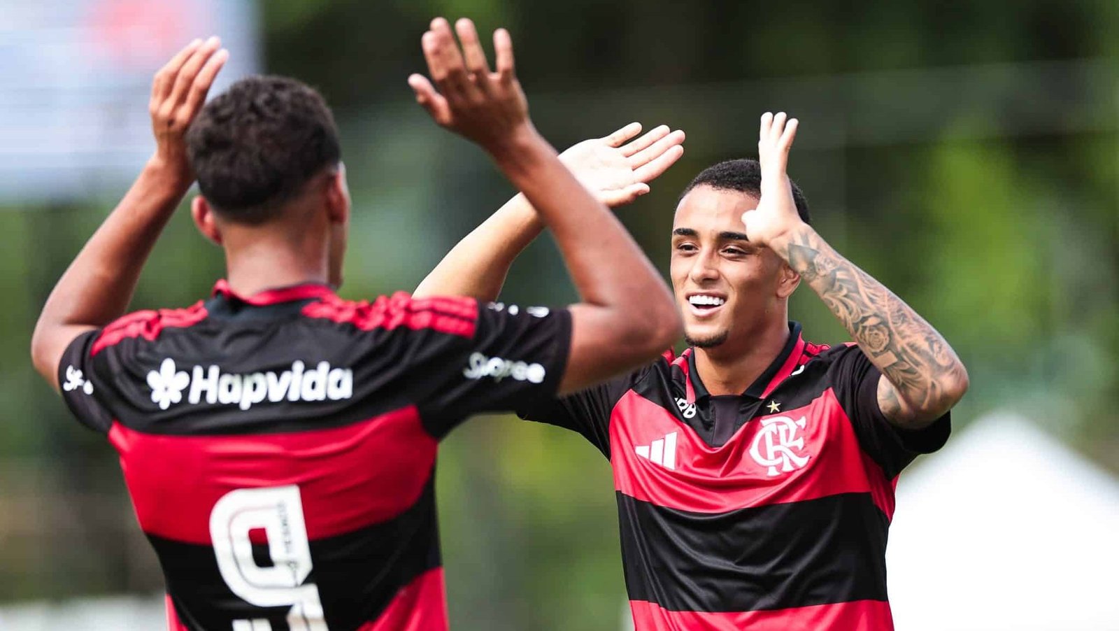 Lingard Corinthians: reação firme à cobrança da torcida - Imagem do artigo original