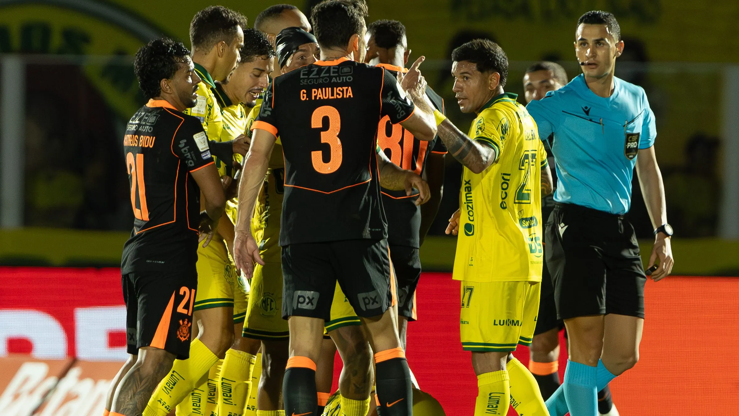 Corinthians pressiona CBF por falhas de arbitragem - Imagem do artigo original