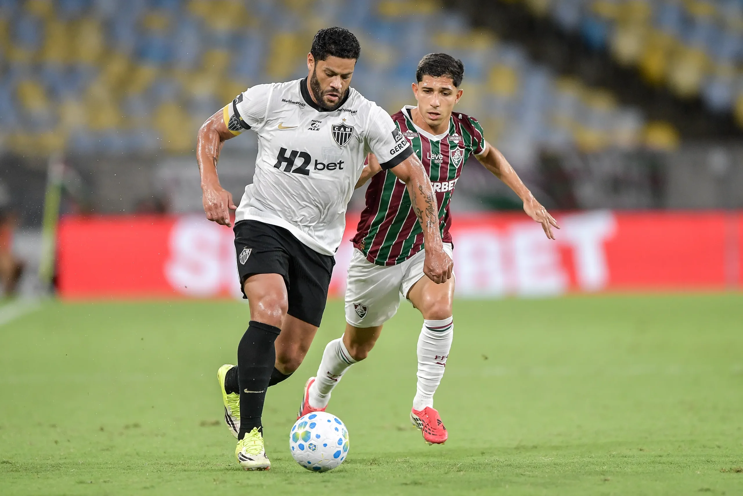 Hulk no Fluminense: cláusula impede jogo na Arena MRV - Imagem do artigo original