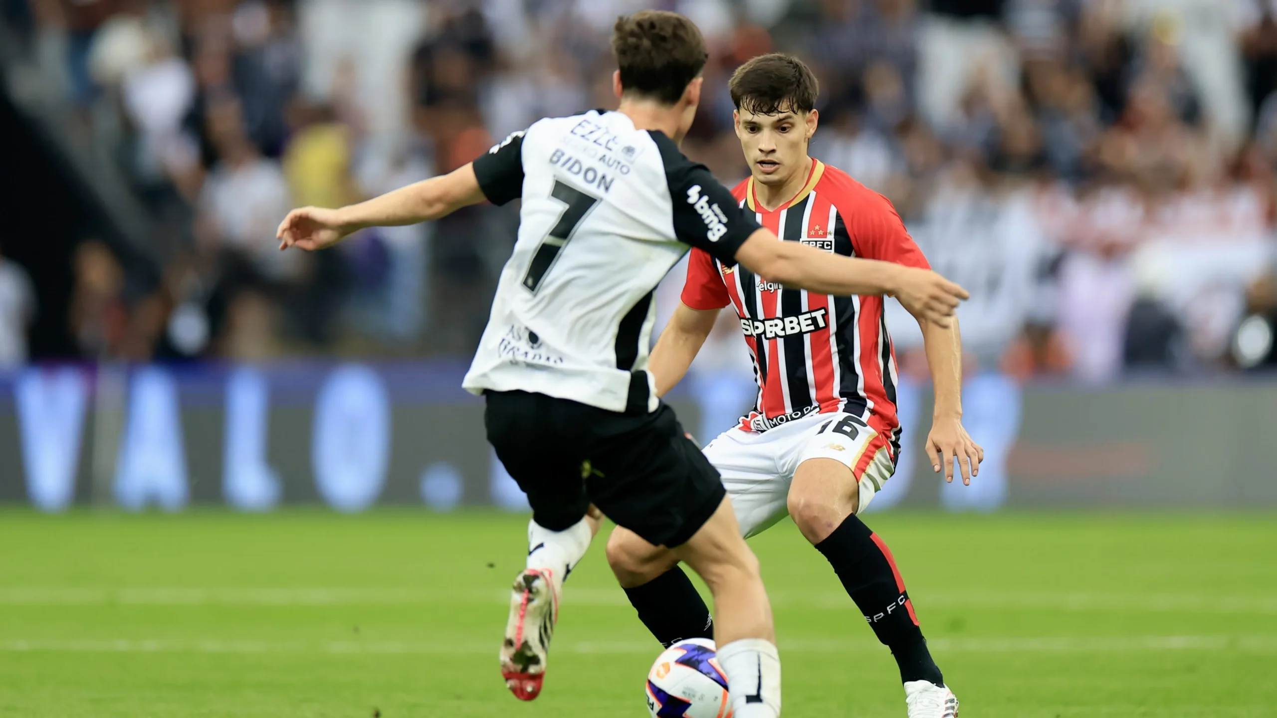 Provável escalação do Corinthians: Diniz testa Carrillo - Imagem do artigo original
