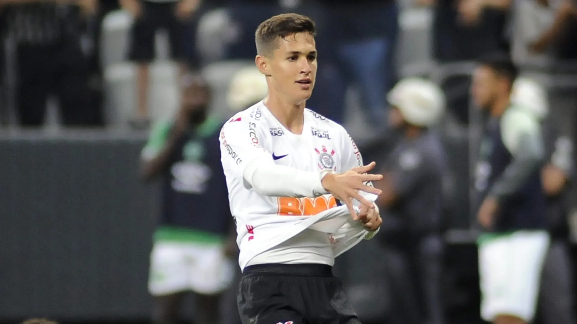 Corinthians amplia domínio sobre catarinenses na Copa do Brasil - Imagem do artigo original