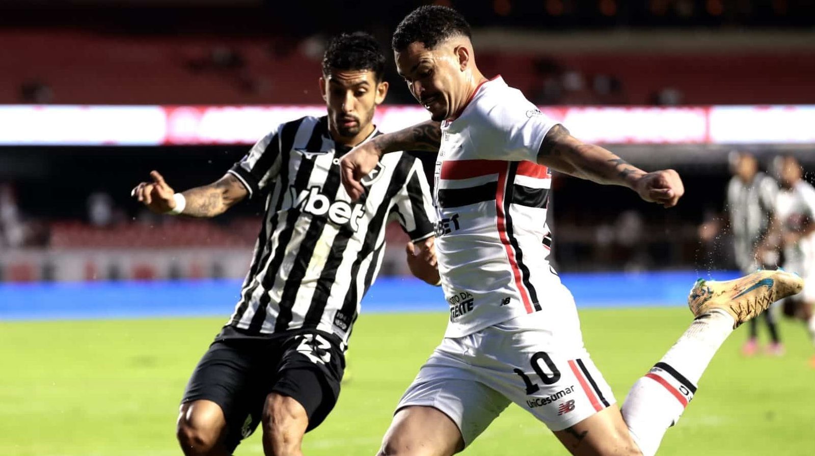 Flamengo x Palmeiras: escalações, onde ver e arbitragem do duelo - Imagem do artigo original