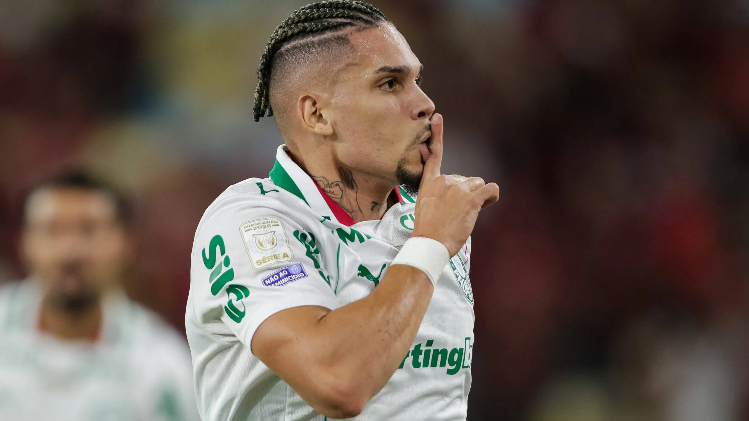 Andreas Pereira rebate Léo Pereira e expõe tensão - Imagem do artigo original