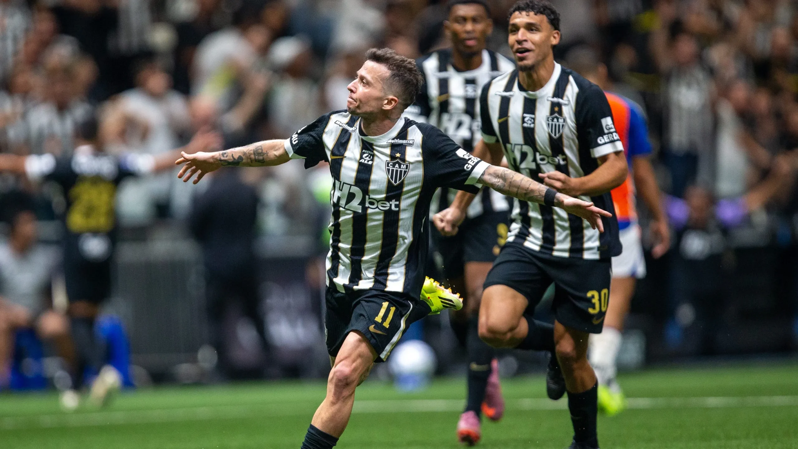 Bernard Atlético: redenção relâmpago sela vaga nas oitavas - Imagem do artigo original