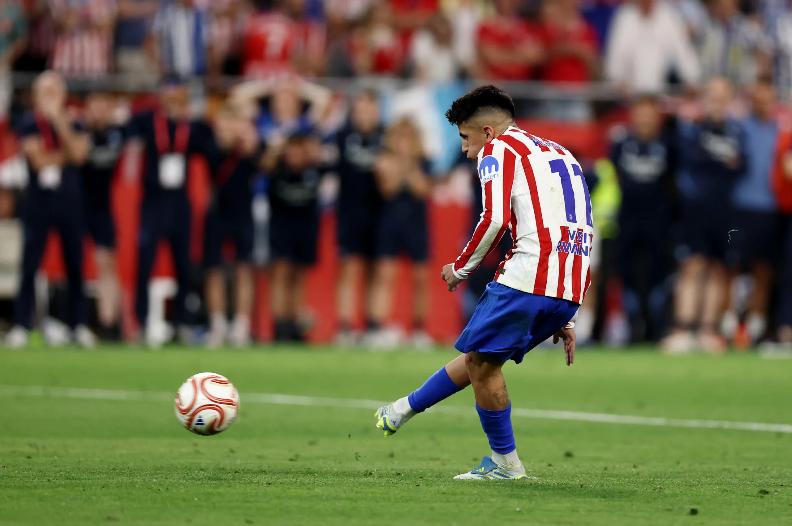 Thiago Almada no Flamengo: projeção mostra impacto ofensivo - Imagem do artigo original