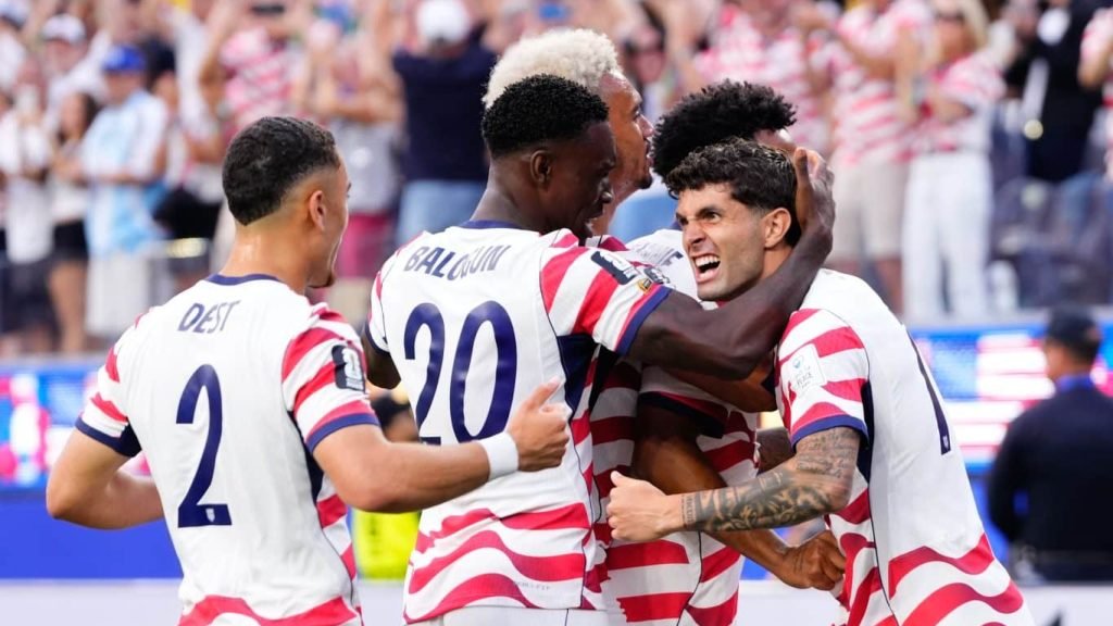 Folarin Balogun brilha pela seleção dos EUA na Copa - Imagem do artigo original