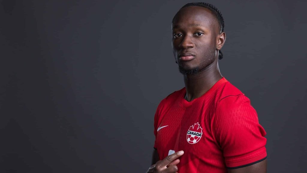 Ismaël Koné sofre fratura grave e preocupa seleção canadense - Imagem do artigo original